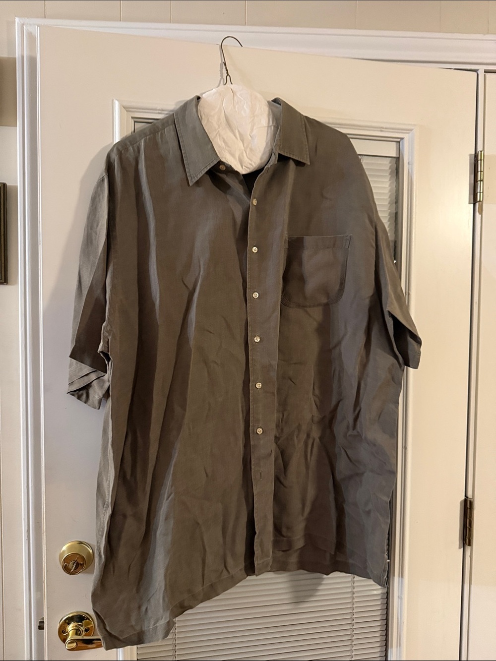 Linen men’s shirt